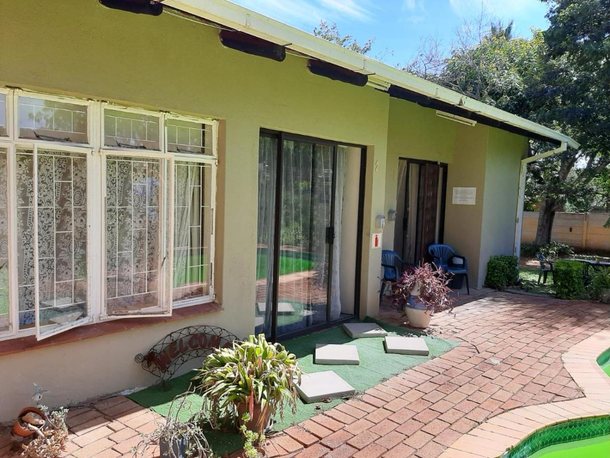 Chariots Guest House Polokwane Exterior foto